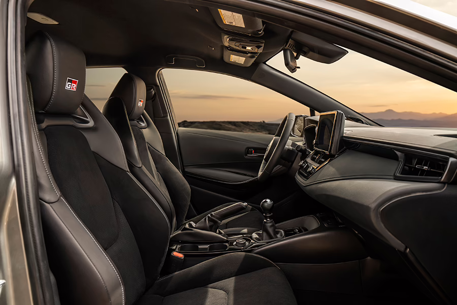 2025 Toyota GR Corolla 6 2025 Toyota GR Corolla 025