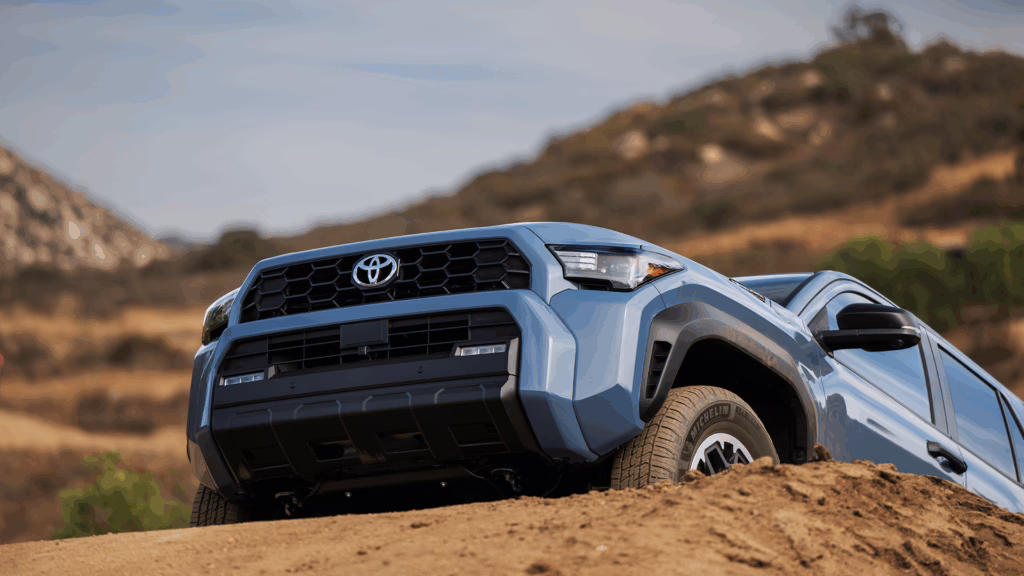 2025 Toyota 4Runner TRD Off Road Premium 3 2025 Toyota 4Runner TRDOffRoad Grill 010