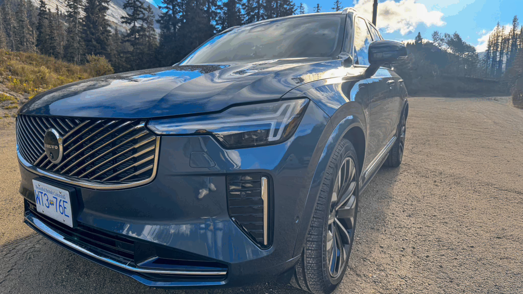 2025 Volvo XC90 Plug-In Hybrid Review 2 a close up suv front end
